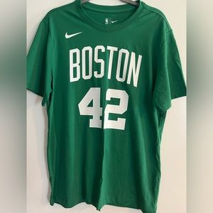 Boston Celtics T-shirt